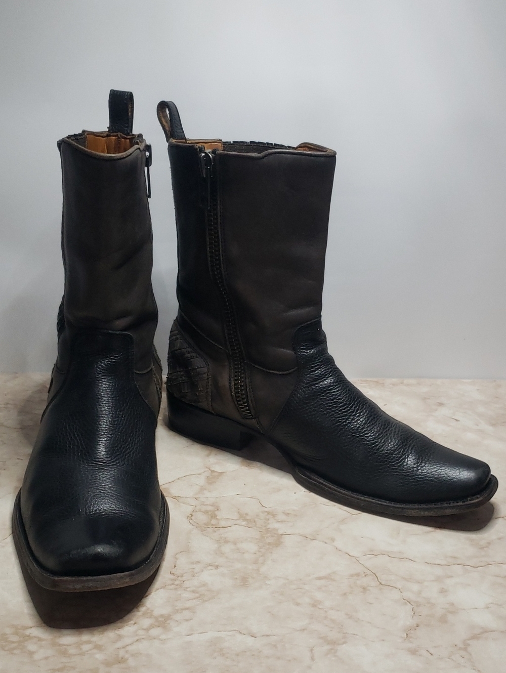Cuadra Black Leather Western Zip Boots Size 9